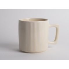 Porc.Bögre 3Dcsíkos Krém 330 172173